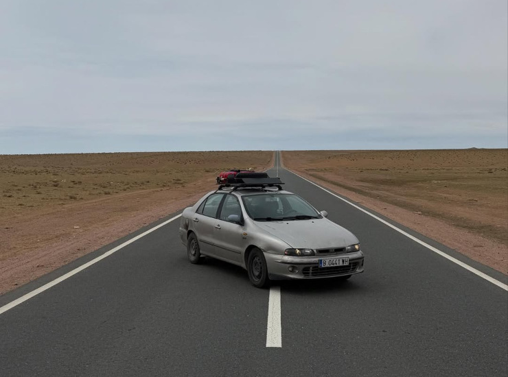 La Fiat Marea di Falbio Belnome/Volata di Peluca in Mongolia