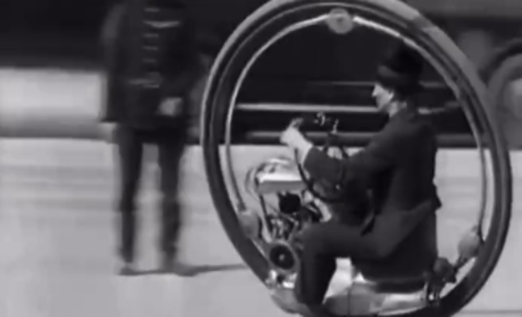 Motoruota negli archivi LUCE