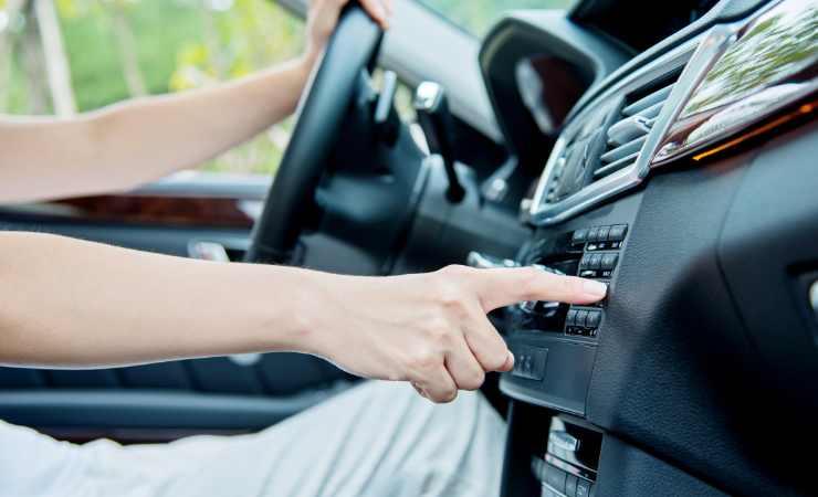 Autoradio auto