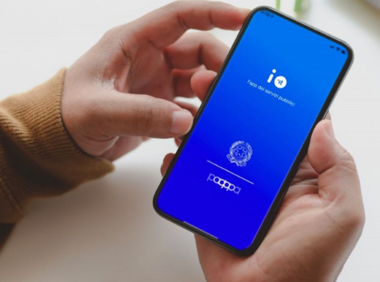 App IO