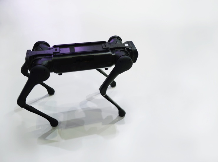 Illustrazione di un robot odierno (Canva FOTO) - vehiclecue.it
