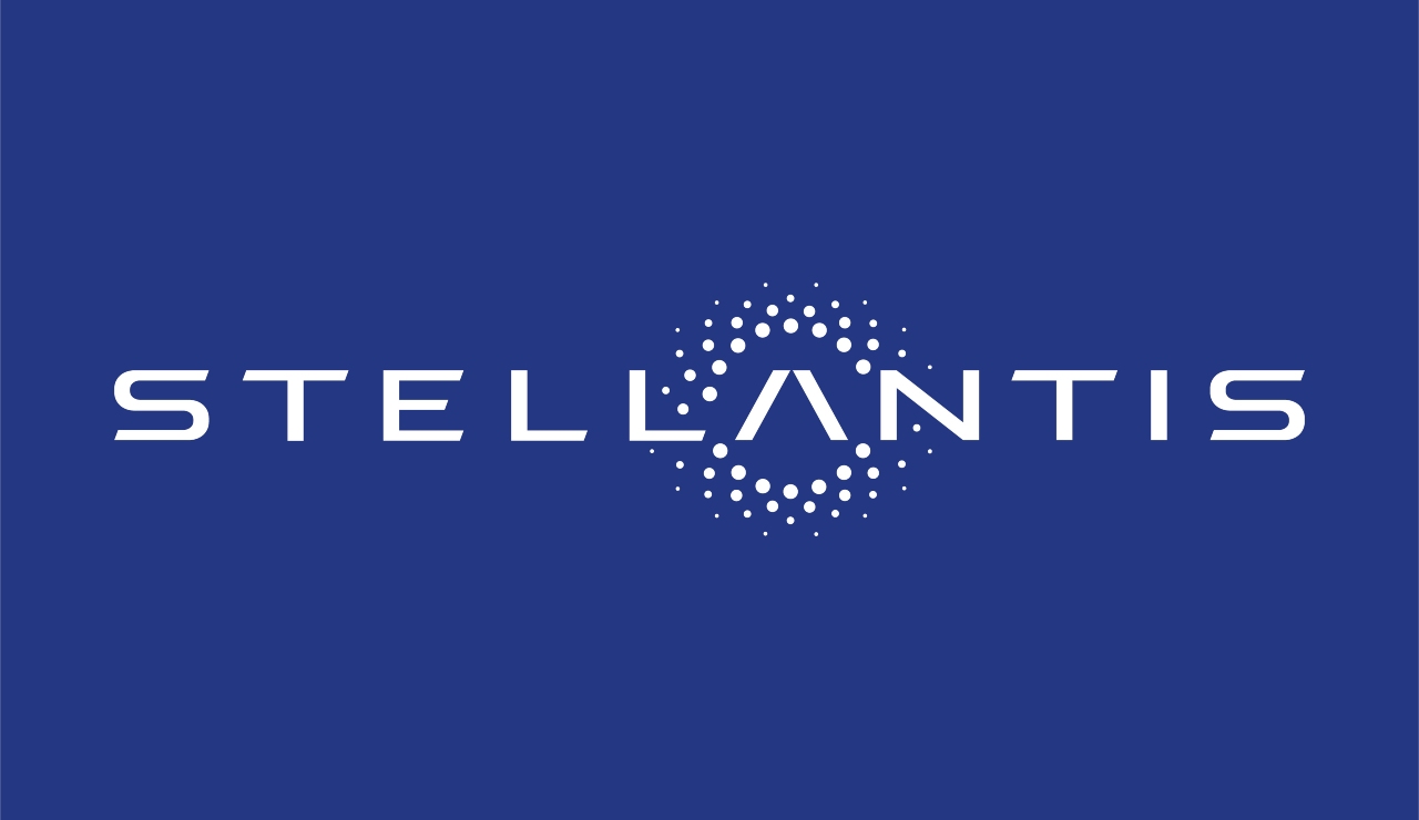 Stellantis logo (Stellantis foto) - www.vehiclecue.it