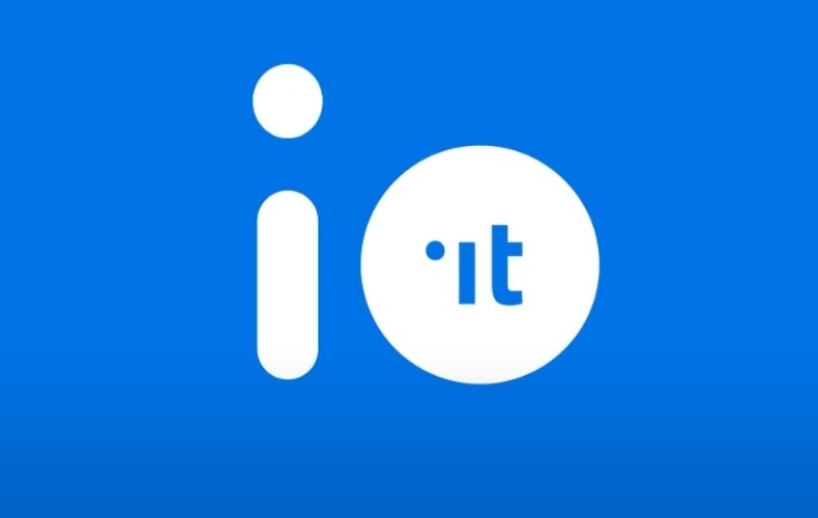 Logo dell'app IO (IO - youtube foto) - www.vehiclecue.it