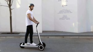 Segway Ninebot: arriva il monopattino elettrico che si ricarica da solo