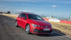 Nuova Volkswagen Golf 8 GTI