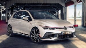 Nuova Volkswagen Golf 8 GTI Clubsport