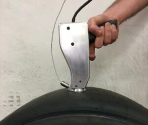 VESevo: la "pistola" realizzata da MegaRide debutta in Formula 1 per analizzare i segreti delle gomme