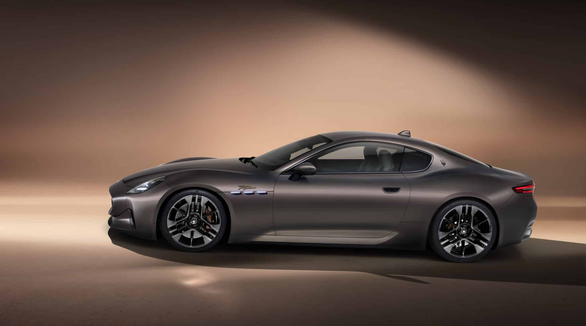Nuova Maserati GranTurismo 2023, V6, Folgore, scheda tecnica, immagini