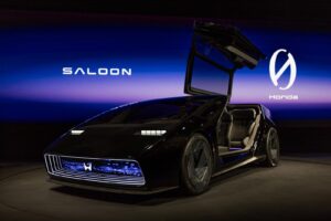 Honda al CES 2024: il concept di berlina suggerisce un veicolo elettrico entro il 2026