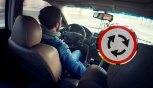 Auto rotatoria
