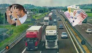 Autostrada e multa (Pixabay foto) - www.vehiclecue.it