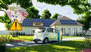 Pannelli solari e auto elettriche (Depositphotos foto) - www.energycue.it
