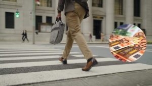 Attraversamento della strada e multe