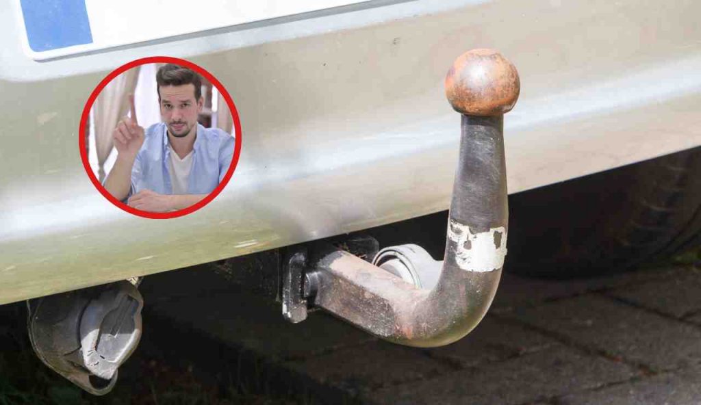 Auto gancio traino