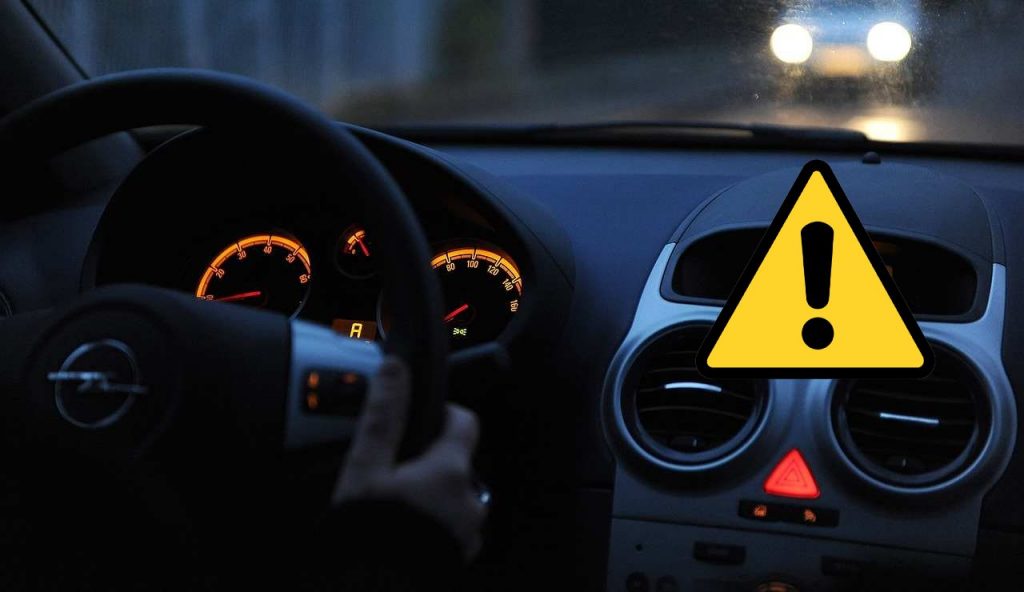 Cruscotto dell'auto (Pixabay foto) - www.vehiclecue.it