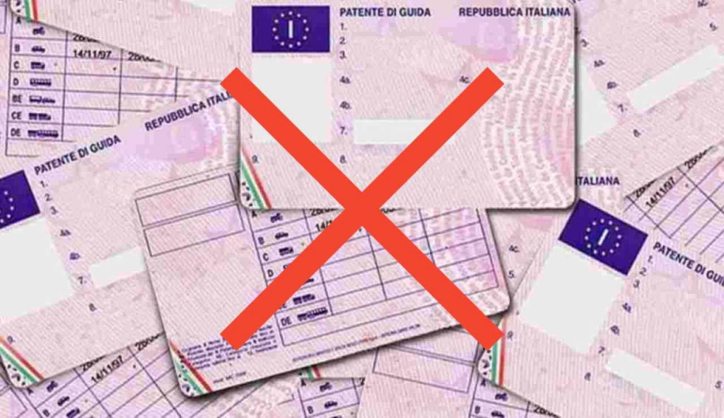 Patente addio (Ministero delle Infrastrutture e dei Trasporti foto) - www.vehiclecue.it
