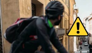 Casco e pericoli (Depositphotos foto) - www.vehiclecue.it