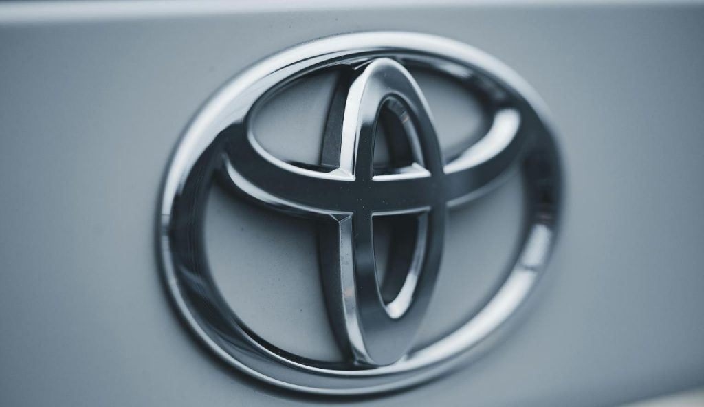 Logo Toyota (Pexels foto) - www.vehiclecue.it